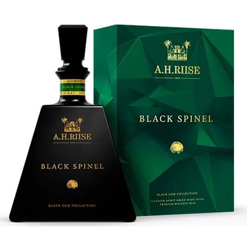 A.H. Riise Black Spinel - Black Gem Collection rum - 0,7L 46,1% dd.
